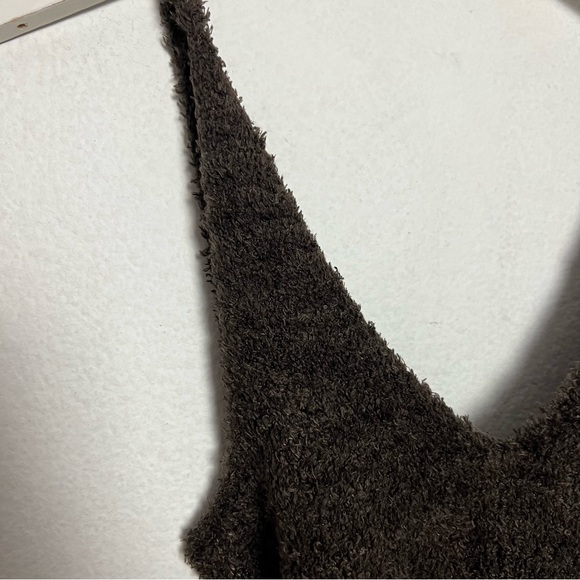 Urban Outfitters Out From Under Nico brown wrap sweater tank top Medium NWT - Picture 5 of 8